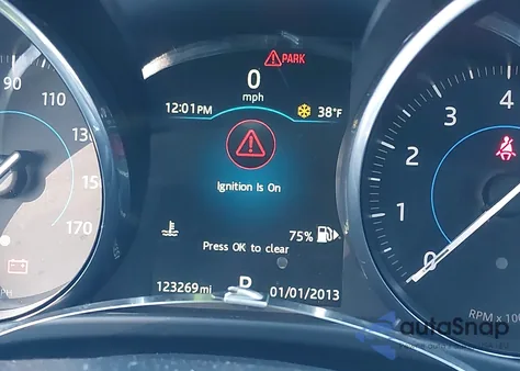 2017 Jaguar Xe 25T Premium z USA, uszkodzony, nr VIN SAJAD4BG7HA946968